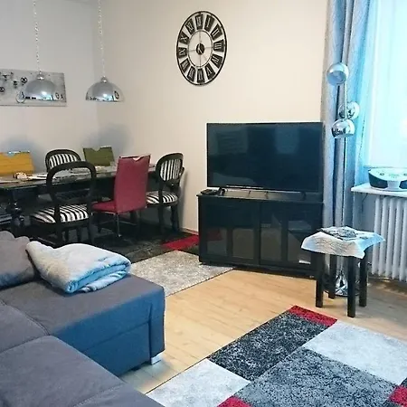 Auszeit-Mit-Pool-Wohnung-85-Qm-Sehr-Zentral-Gelegen Appartement