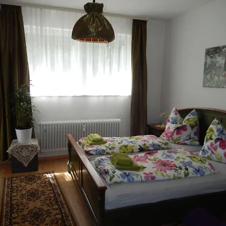 Auszeit-Mit-Pool-Wohnung-85-Qm-Sehr-Zentral-Gelegen Appartement
