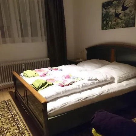 Auszeit-Mit-Pool-Wohnung-85-Qm-Sehr-Zentral-Gelegen